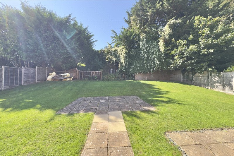 Bassetsbury Lane, High Wycombe, HP11