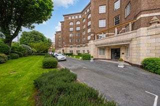 Cropthorne Court, 20-28 Maida Vale, Maida Vale, London, W9
