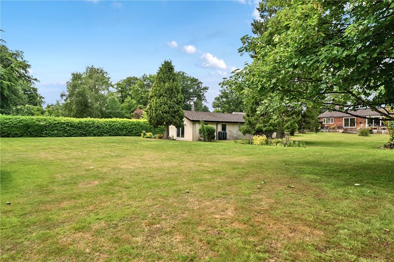 Five Ash Road, Medstead, Alton, Hampshire, GU34
