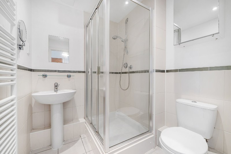 Hayes Grove, East Dulwich, London, SE22