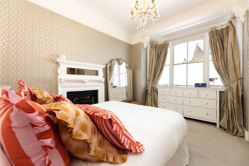 Oakhill Road, London, SW15