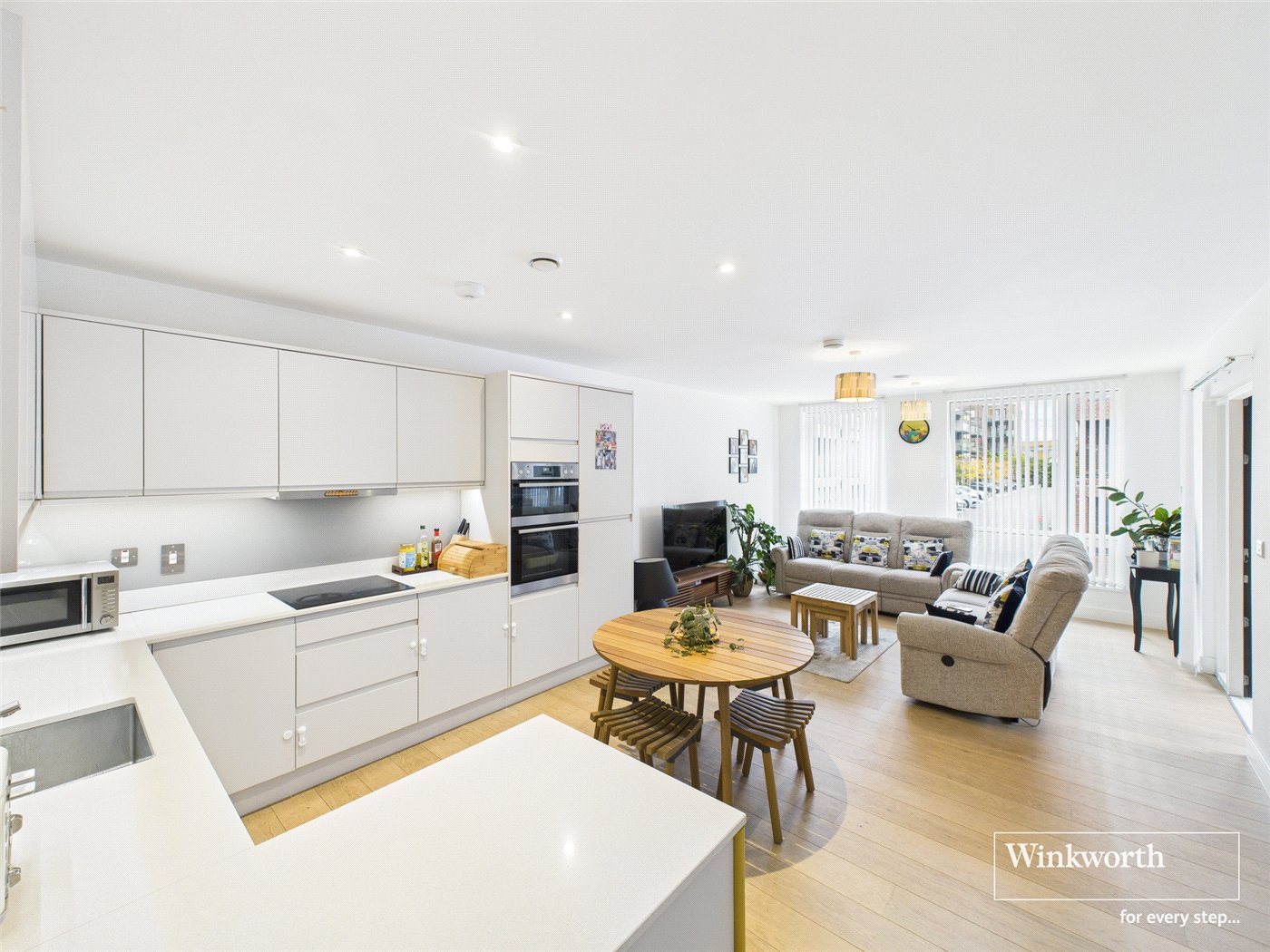Grove Park, London, NW9