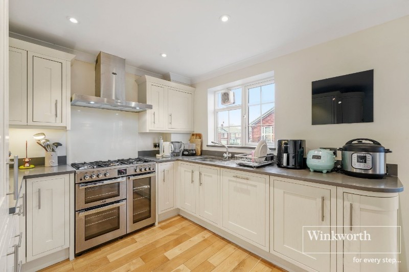 Springpark Drive, Beckenham, BR3