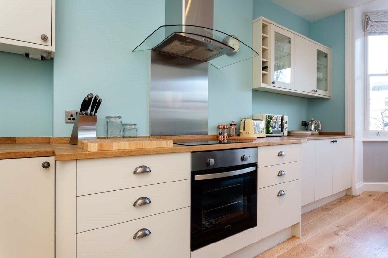 Colville Gardens, Pinehurst Court, London, W11