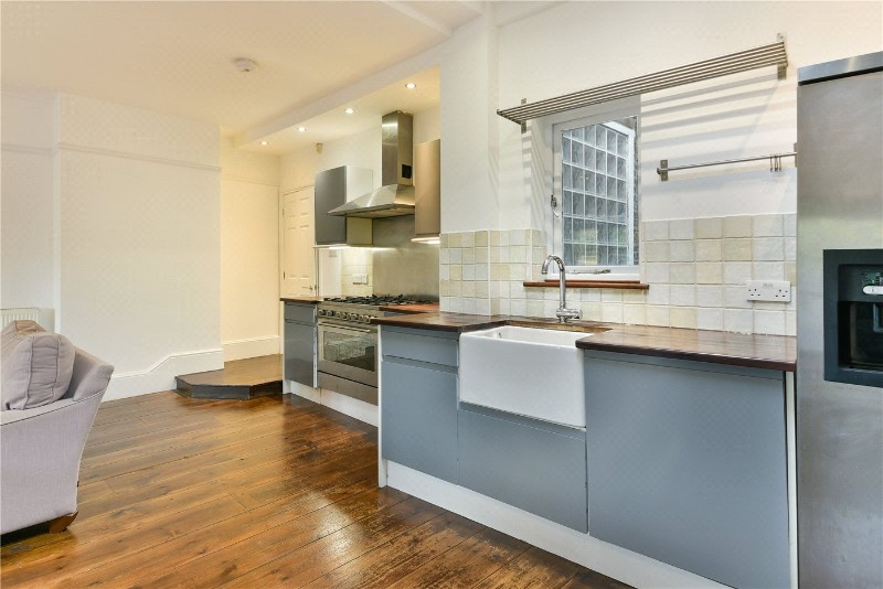Weston Road, London, W4