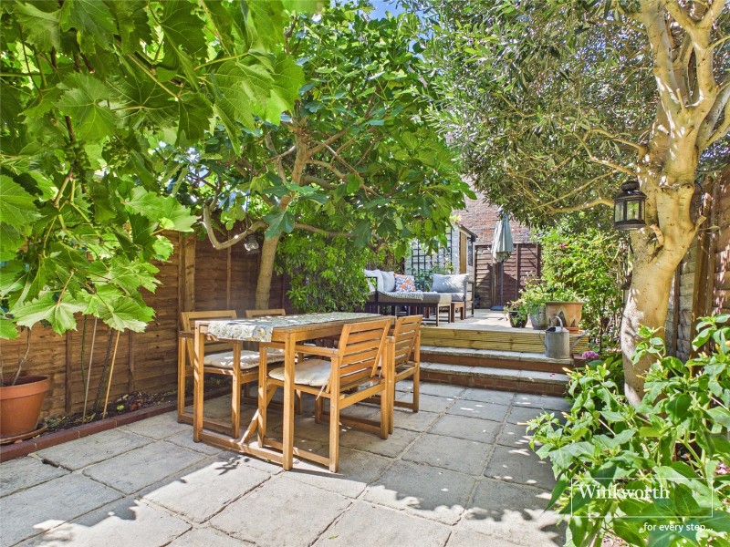 Henry Street, Reading, Berkshire, RG1