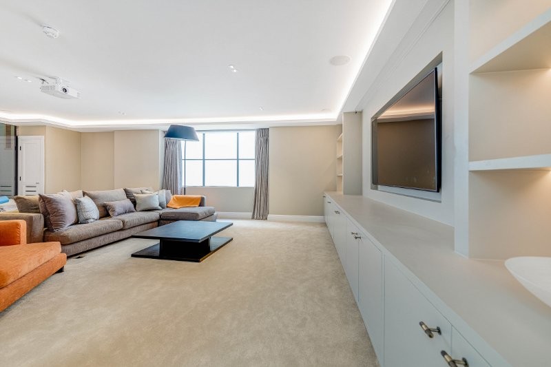 Castelnau, Barnes, London, SW13