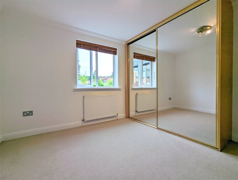 Pineview, 10 Earle Road, Bournemouth, Dorset, BH4