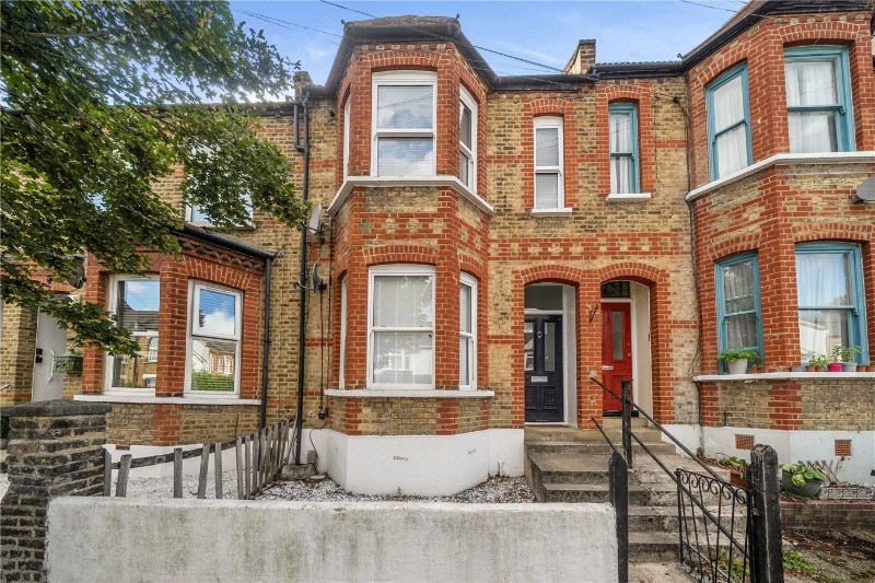Queen Mary Road, London, SE19
