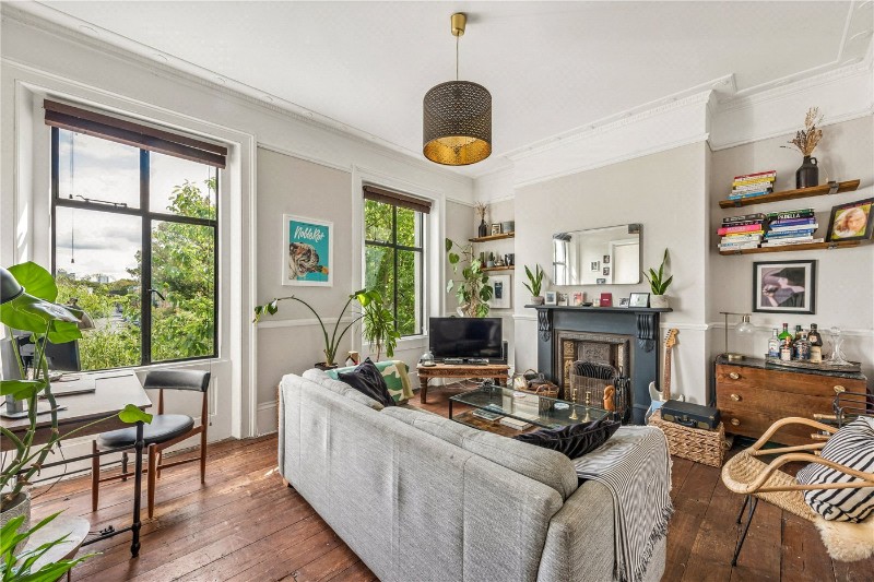 Albion Road, London, N16