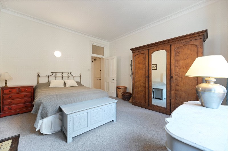 Ridgmount Gardens, London, WC1E