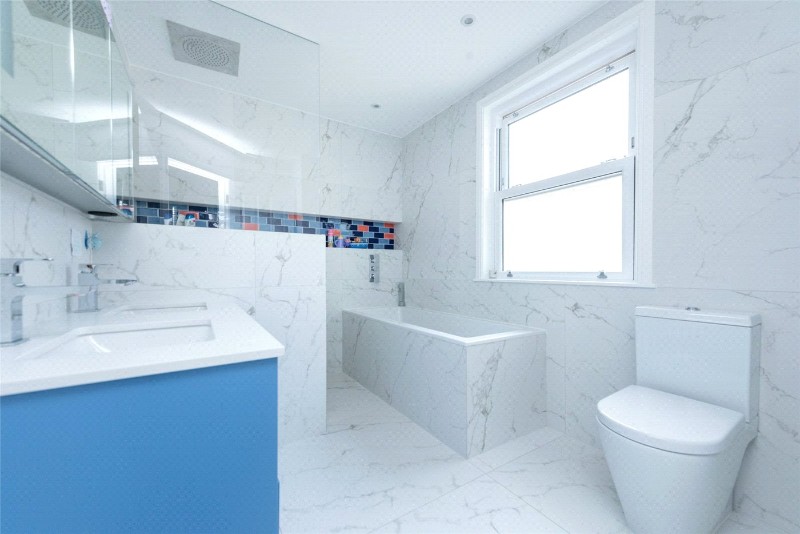 Leighton Gardens, London, NW10