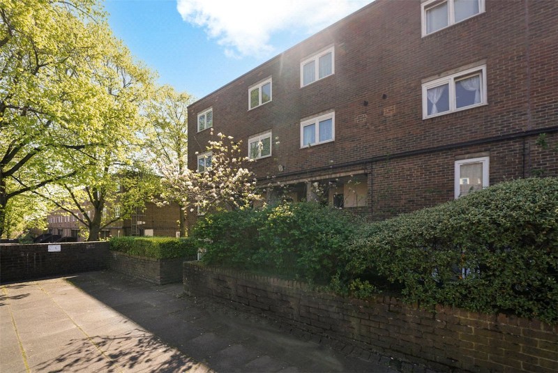 Girdlestone Walk, London, N19