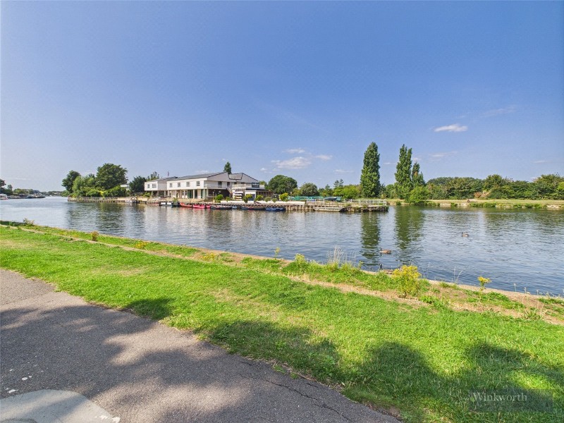 Uxbridge Road, Kingston upon Thames, KT1
