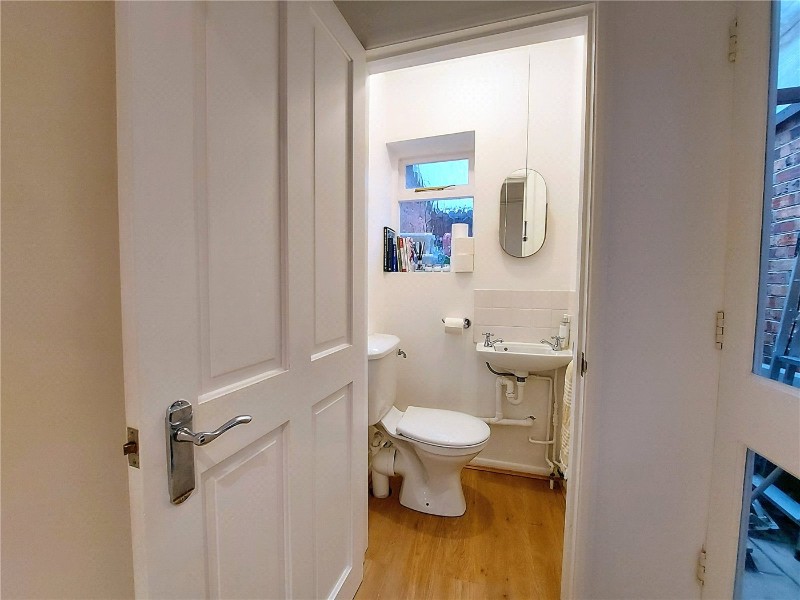 Queens Road, Poole, BH14