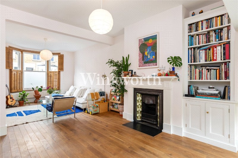 Greyhound Road, London, N17
