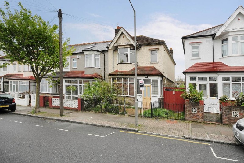 Avoca Road, Tooting Bec, London, SW17