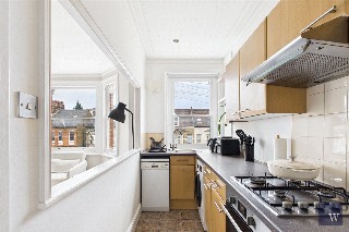 Gleneagle Road, London, SW16