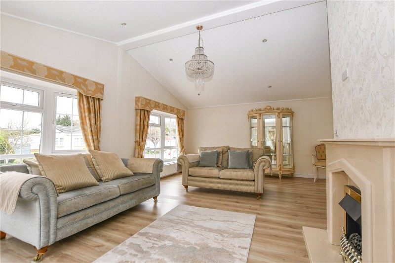 Pinewood Park, Wokingham, Berkshire, RG40