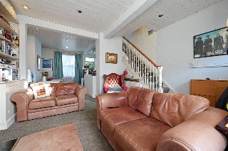 Thorpebank Road, London, W12