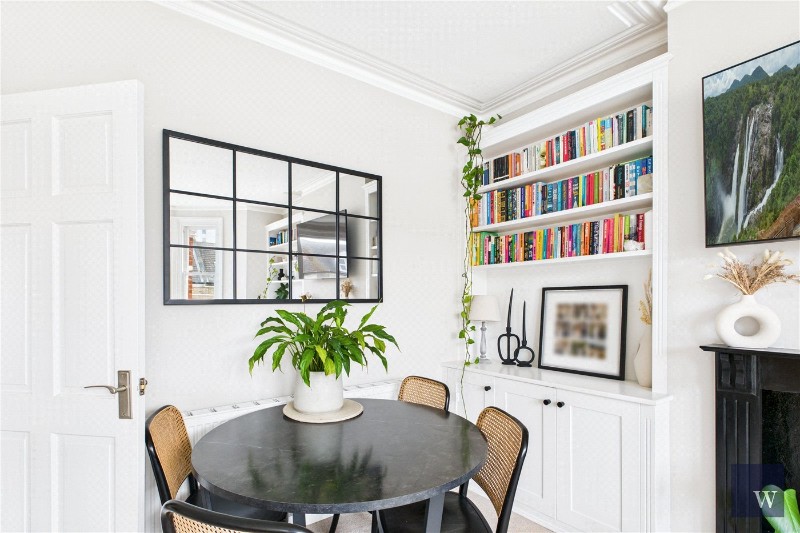 Gleneagle Road, London, SW16