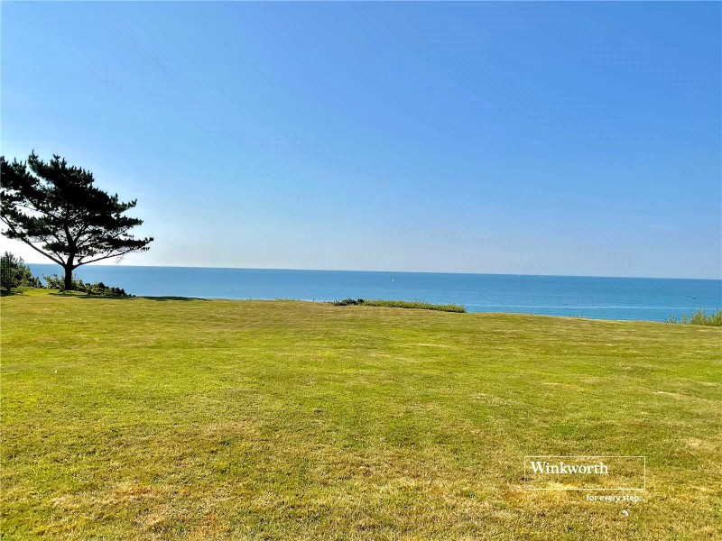 Arundel Way, Highcliffe, Christchurch, BH23