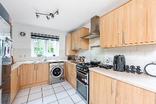 Buxhall Crescent, London, E9
