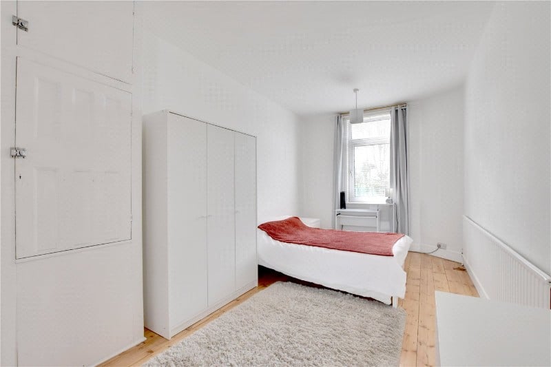 Charlton Road, Charlton, London, SE7