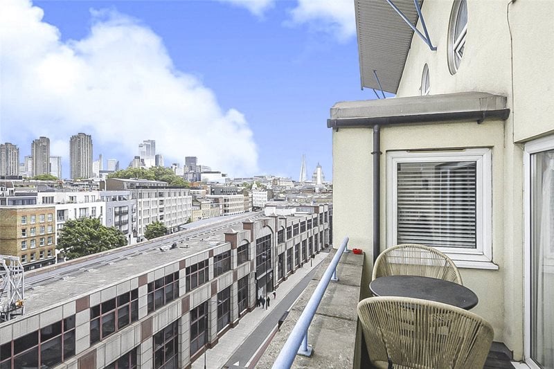 Farringdon Road, London, EC1M