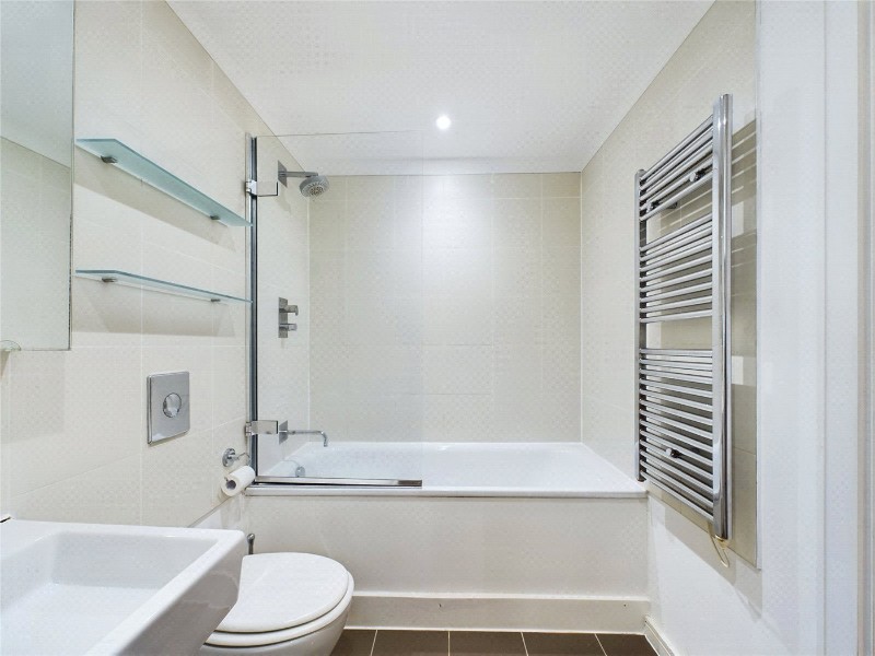 Eastfields Avenue, London, SW18