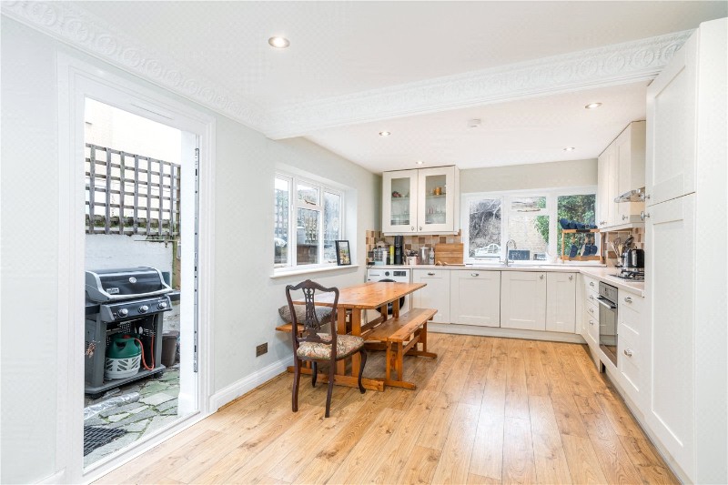 Chelverton Road, London, SW15