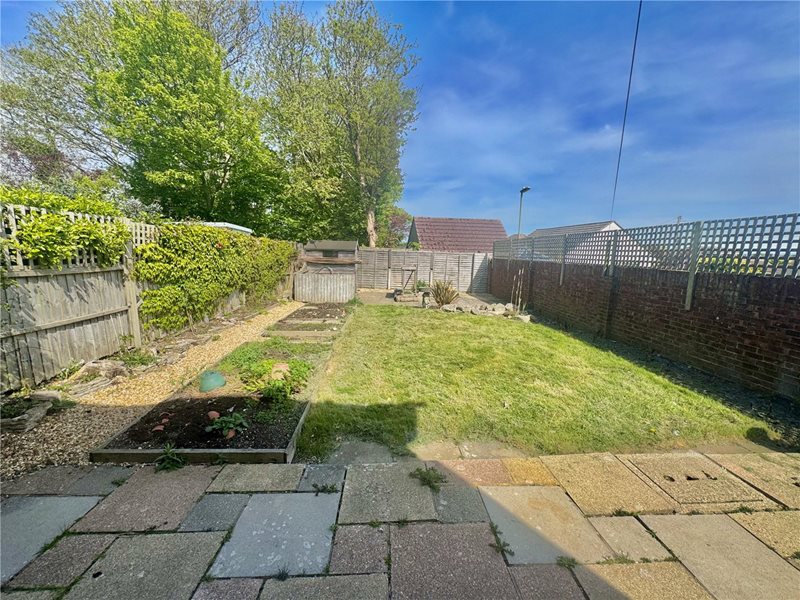 Lyndale Close, Milford on Sea, Lymington, Hampshire, SO41