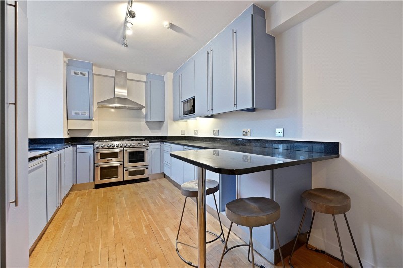 Hyde Park Gate, Kensington, London, SW7