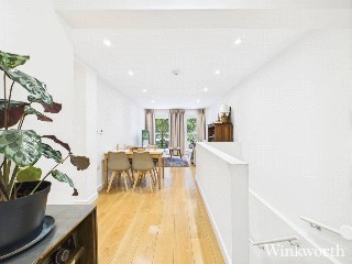 Gunnersbury Avenue, Ealing, London, UK, W5