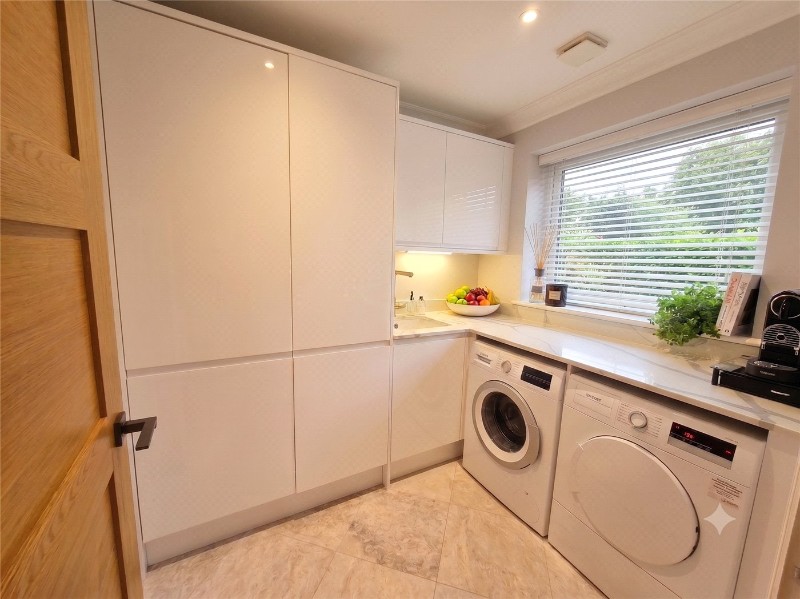Fox Hill, Farley Hill, Reading, Berkshire, RG7
