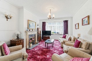 Birchwood Avenue, Beckenham, BR3