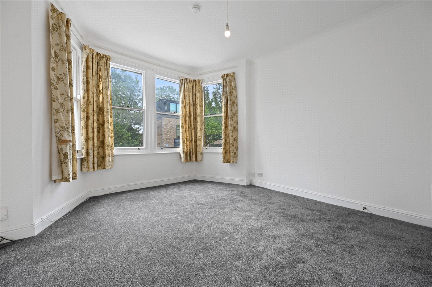 Godolphin Road, London, W12
