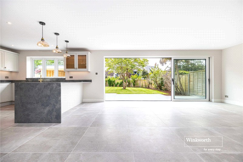 Wellington Avenue, Christchurch, Dorset, BH23
