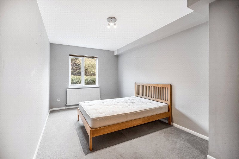 Creffield Road, London, W3