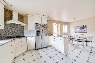 Haslemere Gardens, Finchley, London, N3