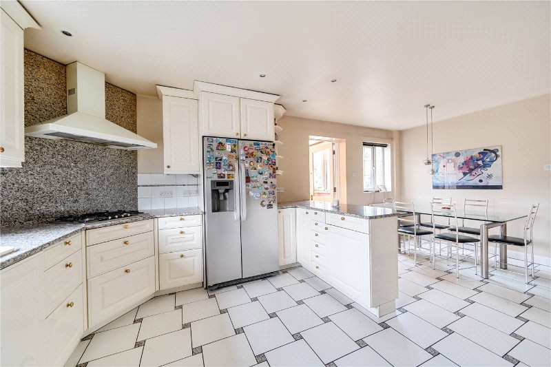 Haslemere Gardens, Finchley, London, N3