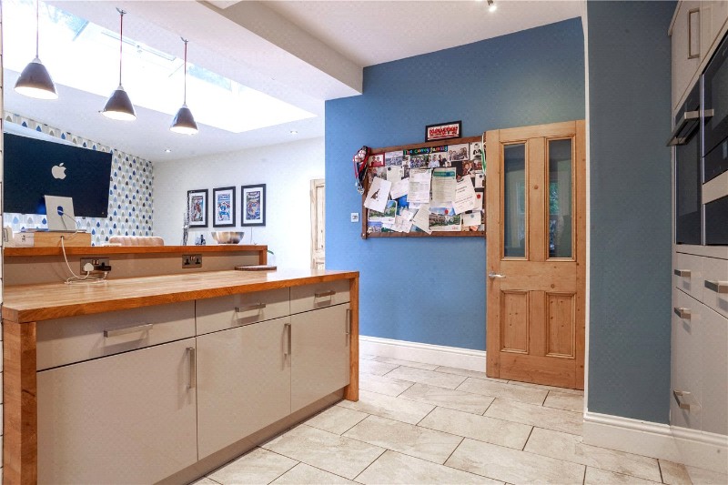 Newbridge Hill, Bath, Somerset, BA1