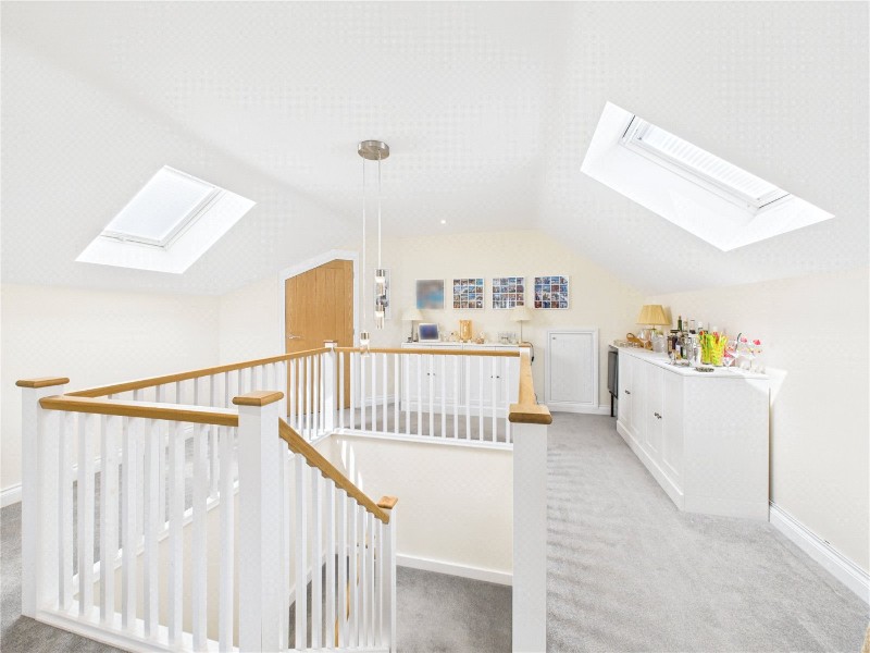 Springbourne Drive, Cullompton, Devon, EX15