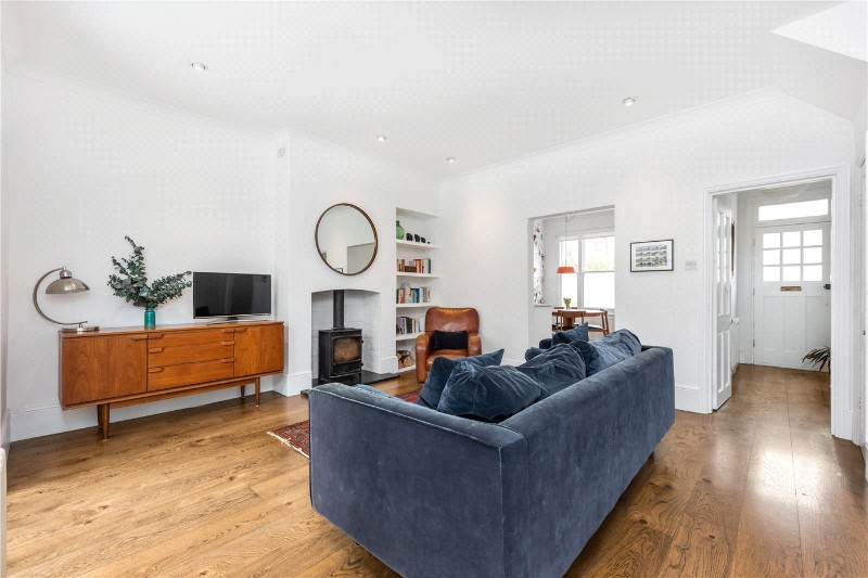Hewitt Avenue, London, N22