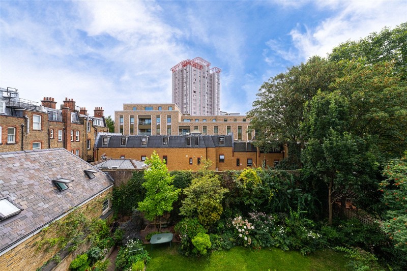 Maida Avenue, London, W2
