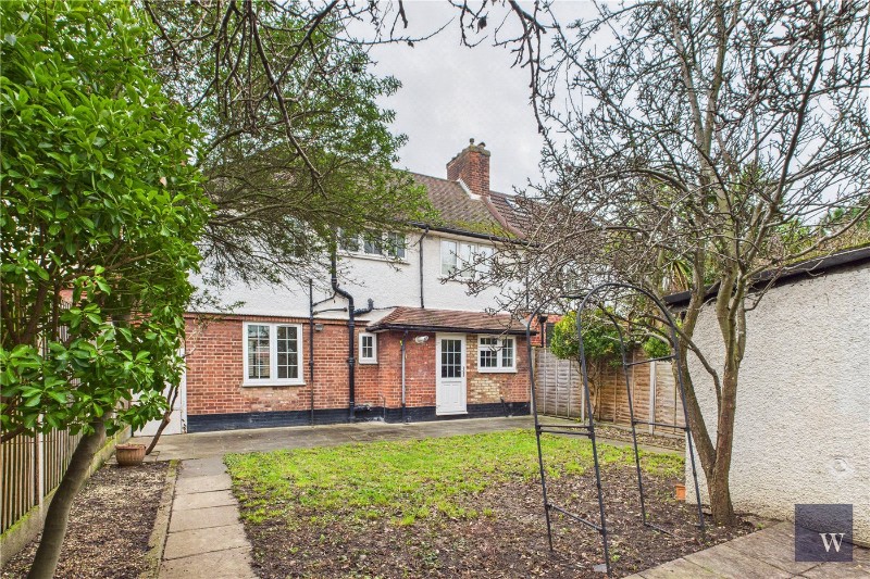 Cricklade Avenue, London, SW2