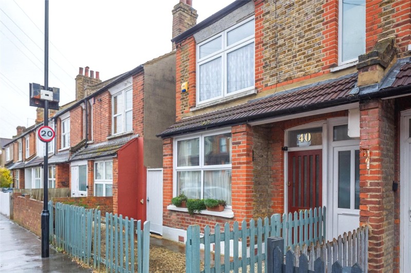 Queen Mary Road, London, SE19