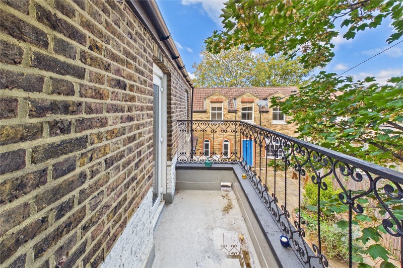 Danbrook Road, London, SW16