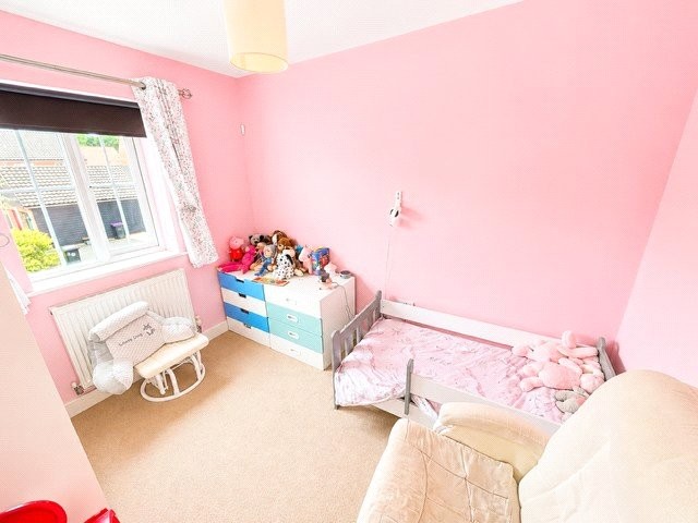 Ascot Close, Bourne, Lincolnshire, PE10