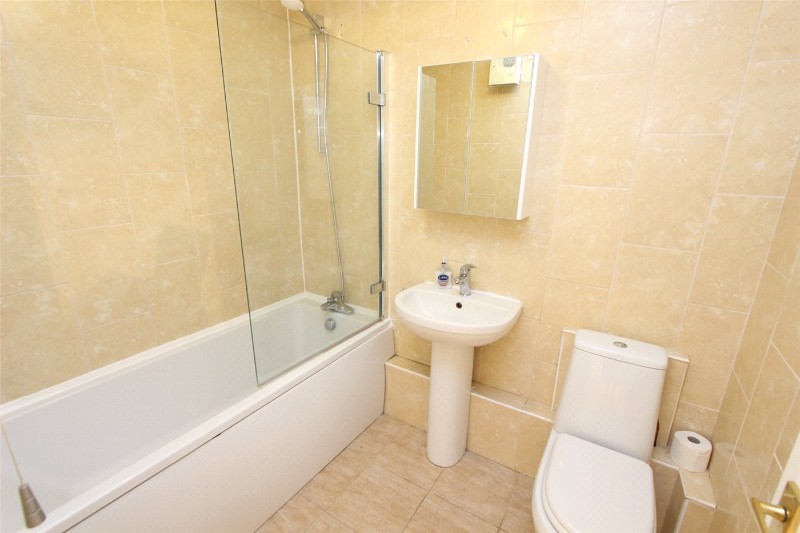 Ensign Close, Leigh-on-Sea, Essex, SS9